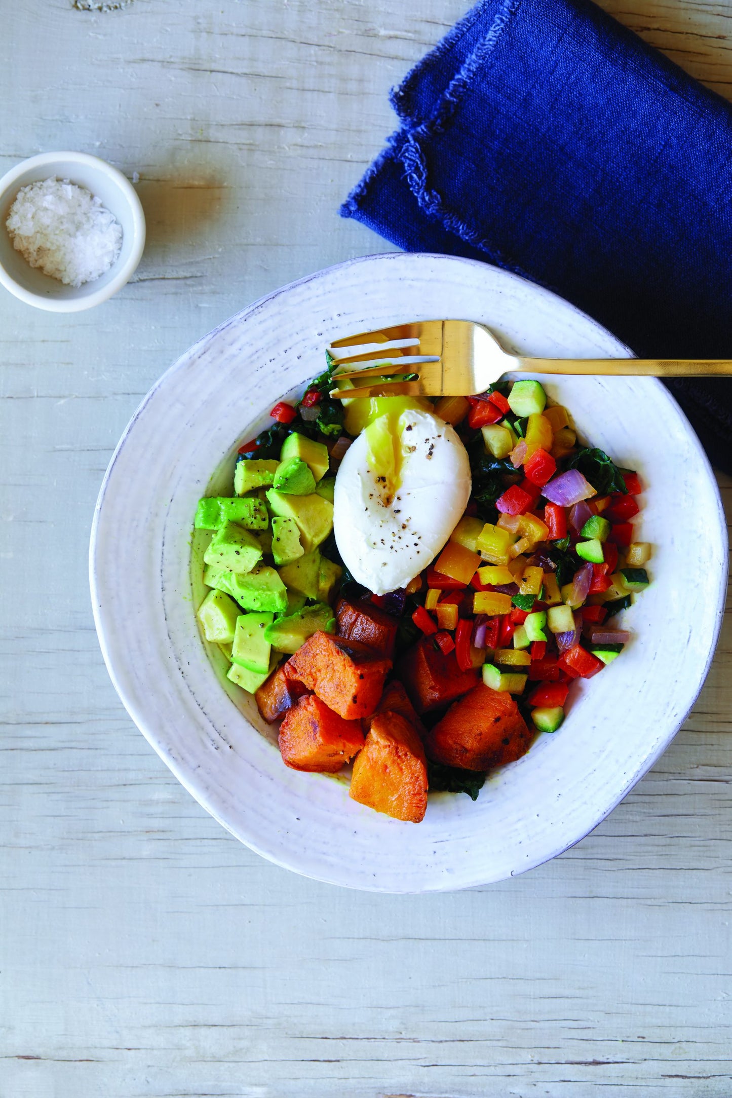 Poached Egg and Veggie Brekkie Bowl