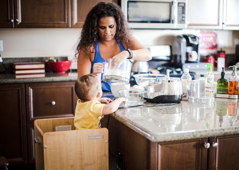 GIVEAWAY: FunPod Kitchen Helper! Share the Kitchen with the Little Ones in Your Life